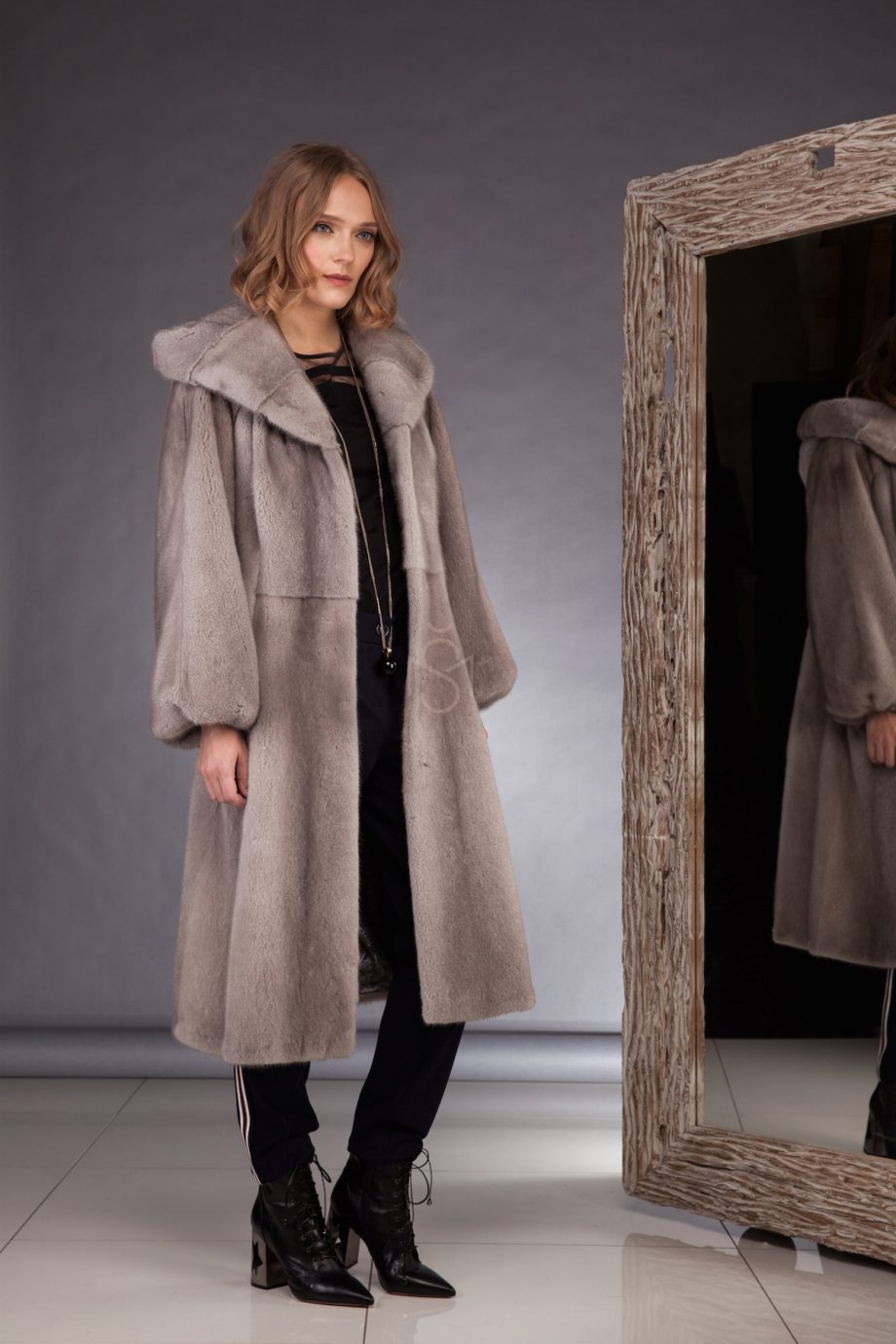 Sapphire mink fur coat made by SILTA MADA fur studio in Vilnius
