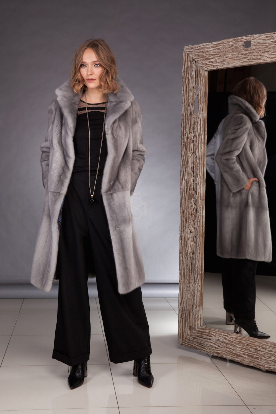 Sapphire mink fur coat made by SILTA MADA fur studio in Vilnius