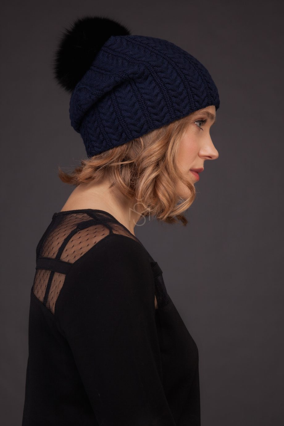 Cashmere hat with fox fur pom_pom_blue made by SILTA MADA fur studio in Vilnius